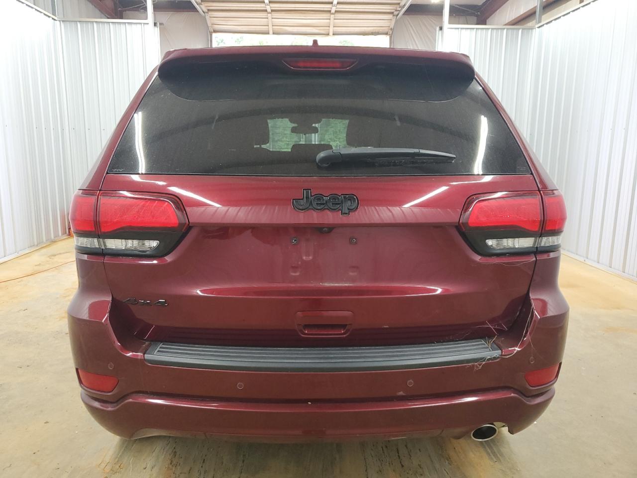 JEEP GRAND CHEROKEE LAREDO