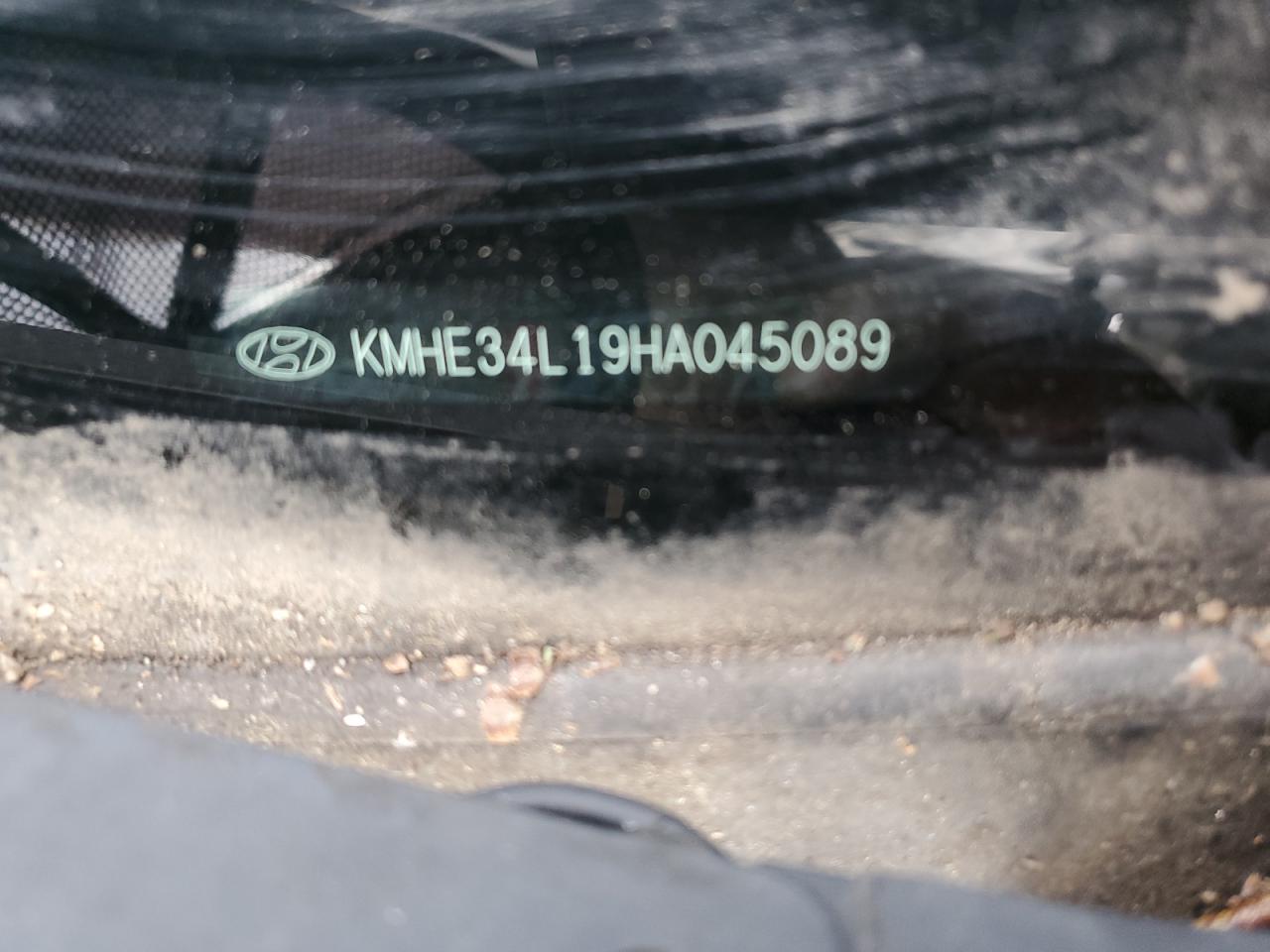 HYUNDAI SONATA HYBRID