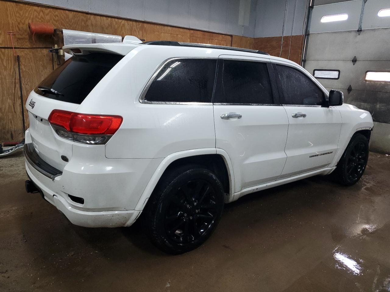 JEEP GRAND CHEROKEE OVERLAND