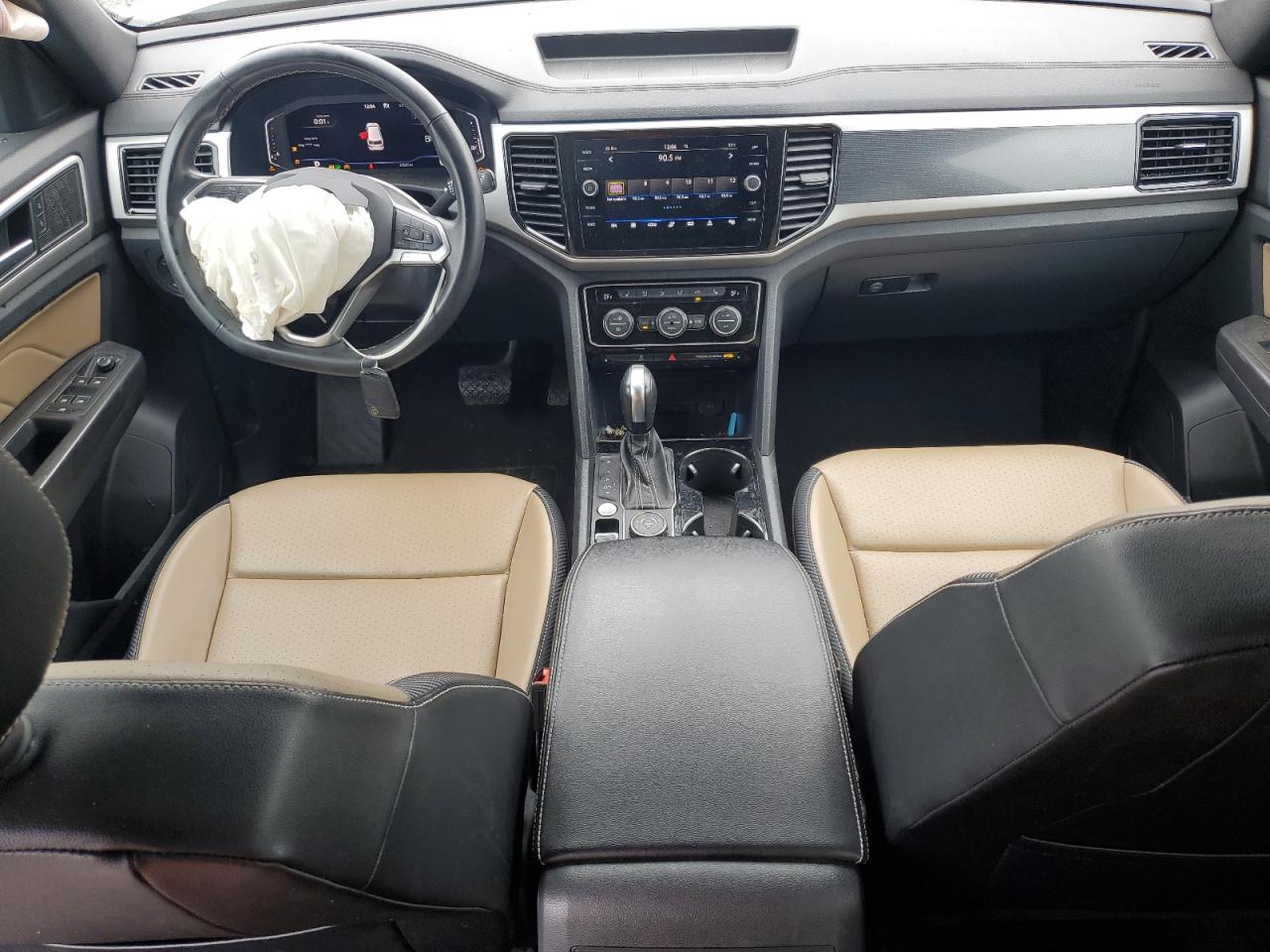 VOLKSWAGEN ATLAS CROSS SPORT SE