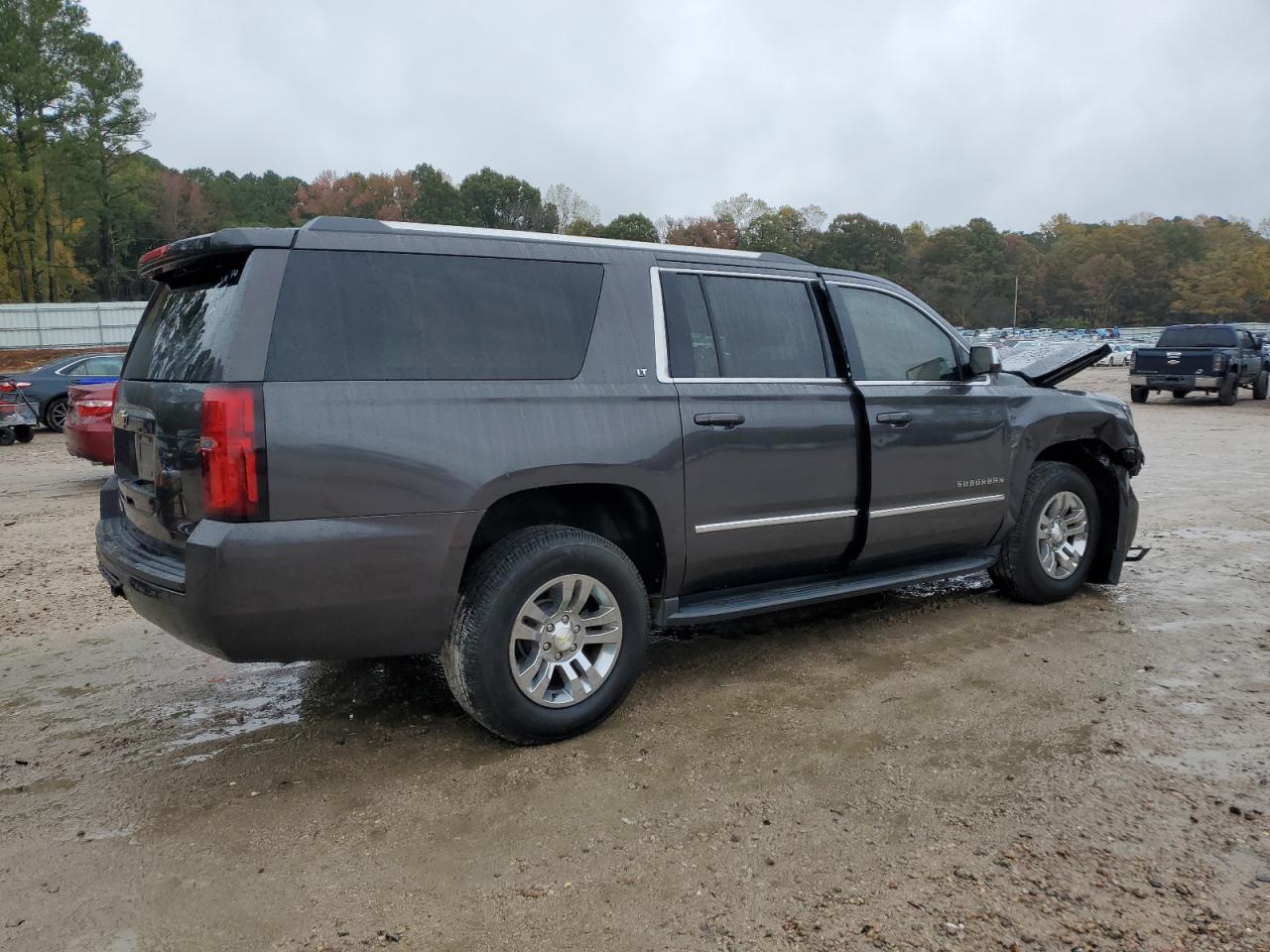 CHEVROLET SUBURBAN K1500 LT