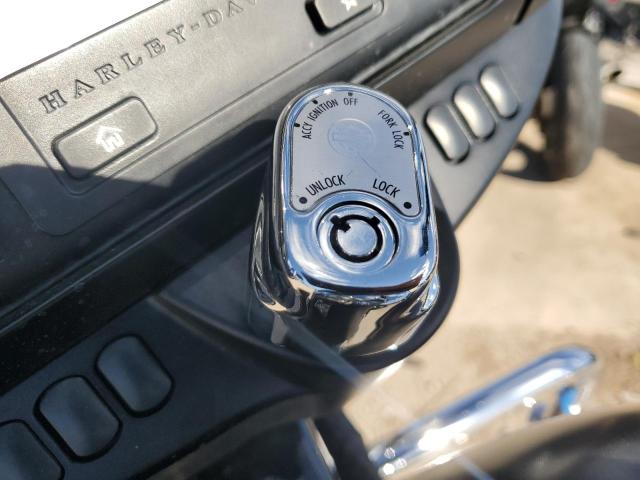 2015 HARLEY-DAVIDSON FLHX STREE #3296219422