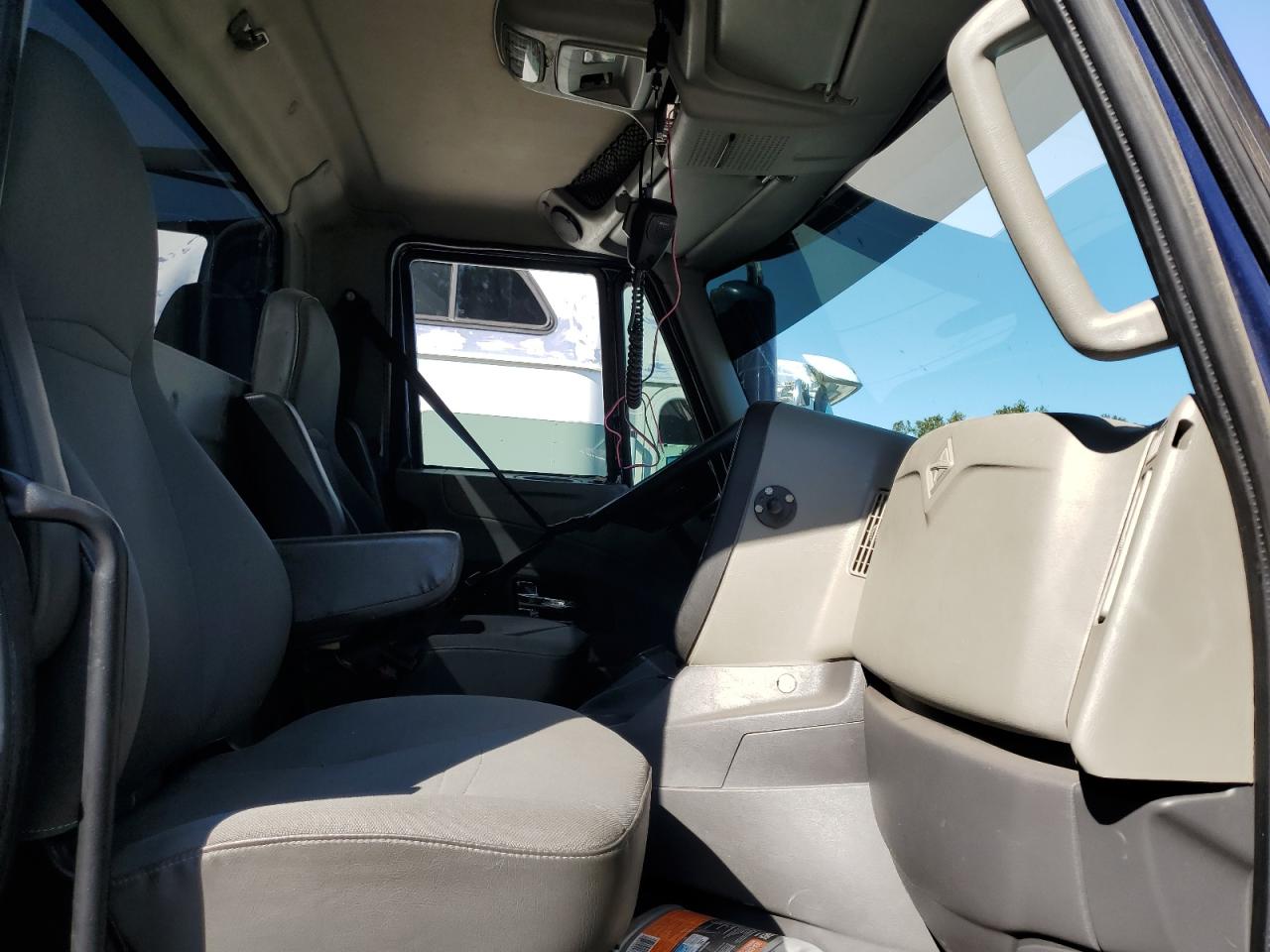 Lot #3287496018 2015 INTERNATIONAL PROSTAR