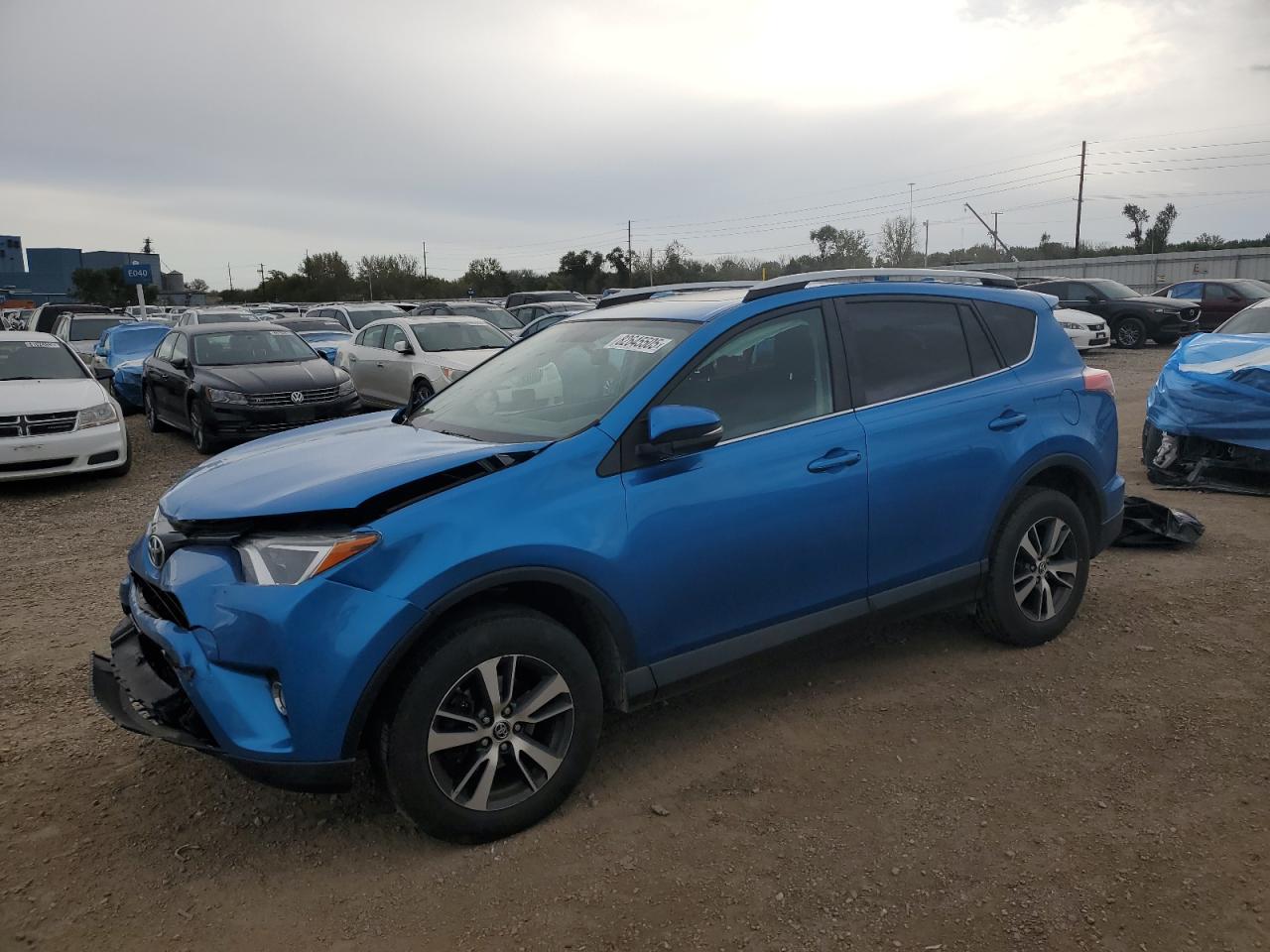 TOYOTA RAV4 XLE