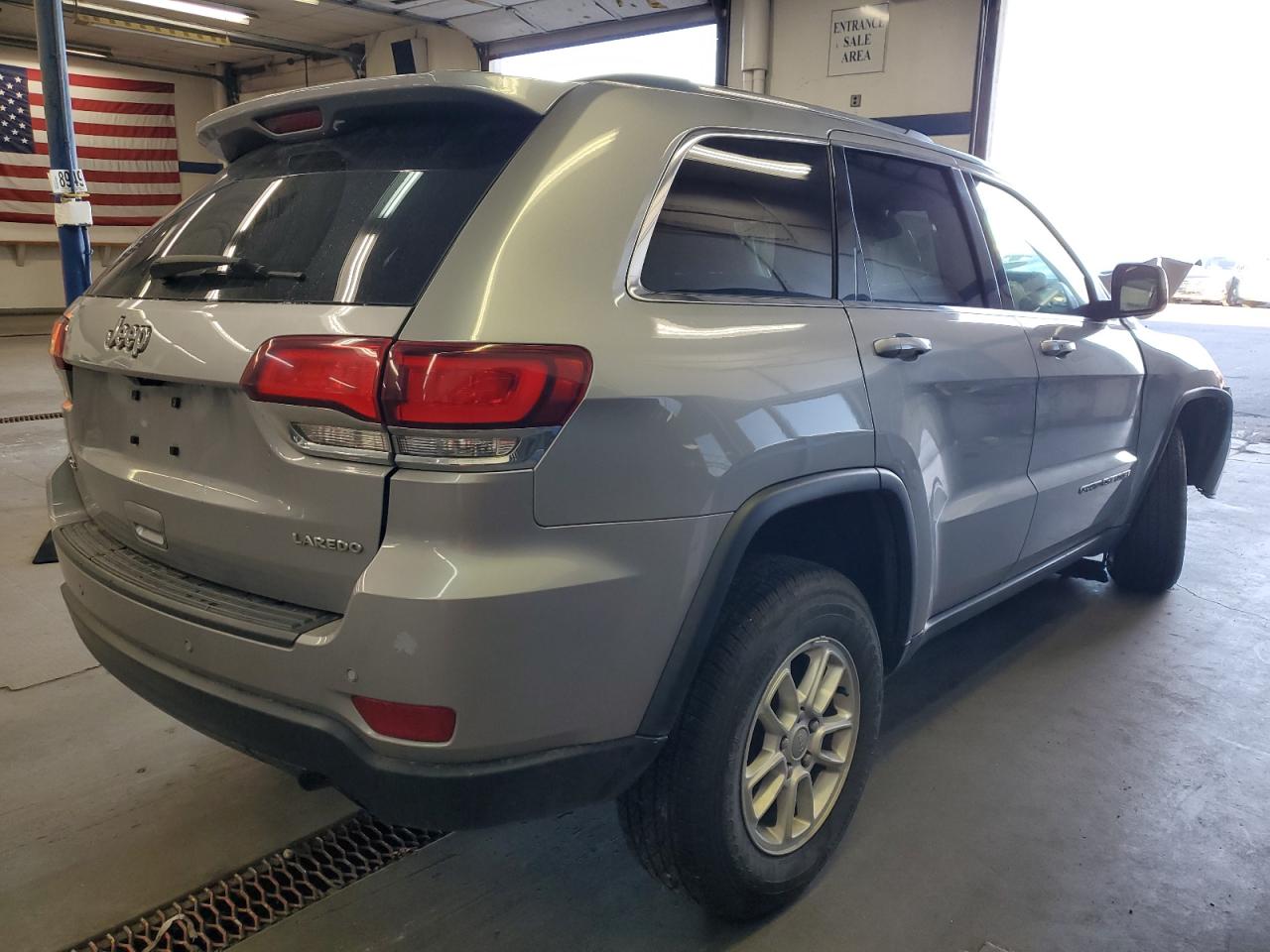 JEEP GRAND CHEROKEE LAREDO