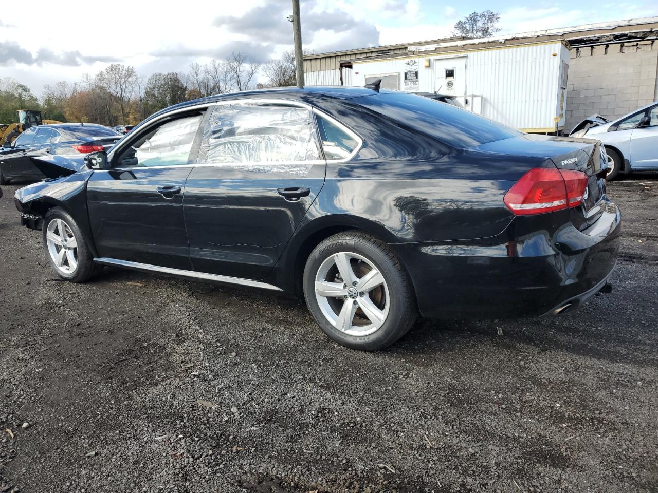 VOLKSWAGEN PASSAT SE