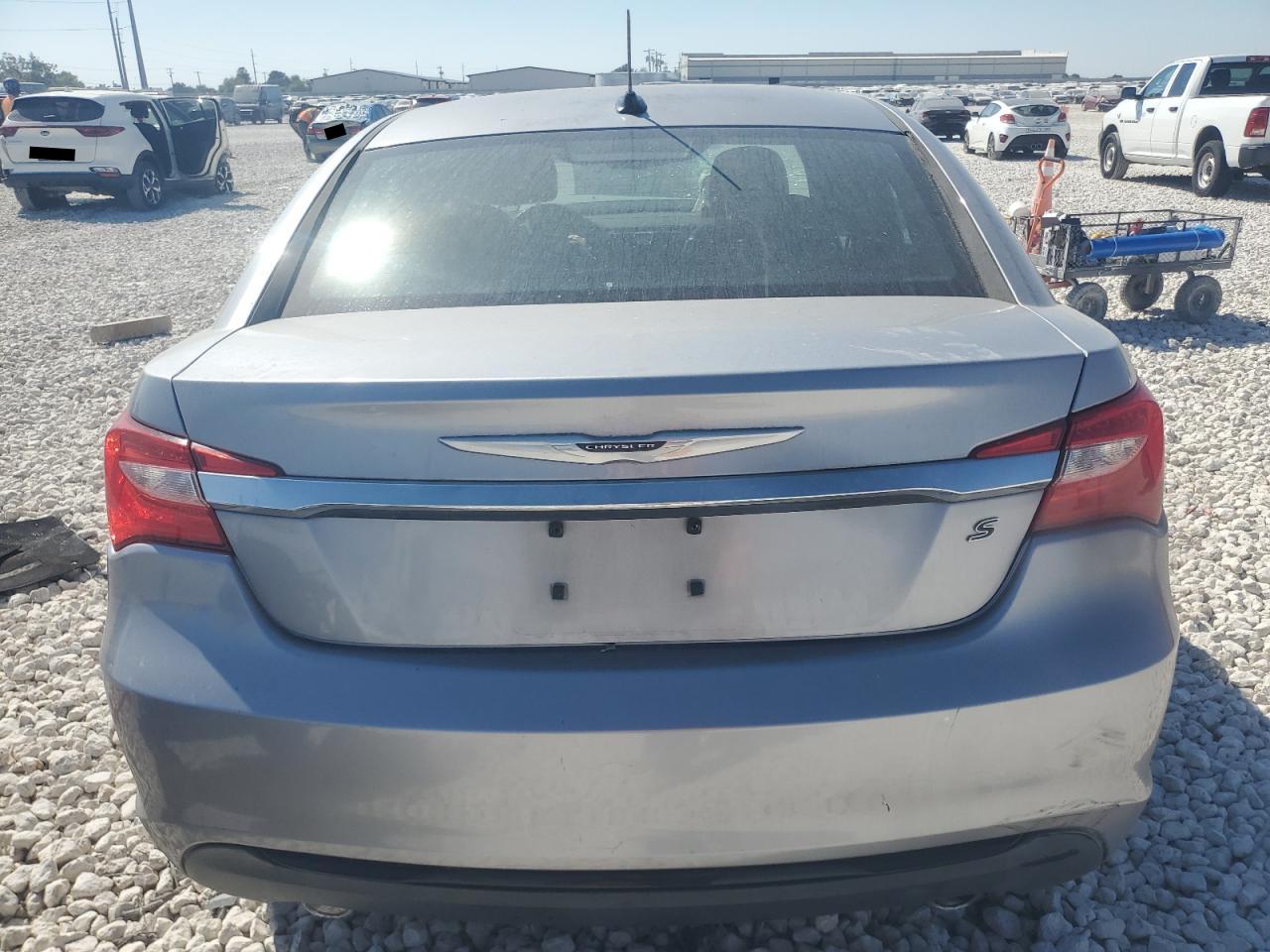 CHRYSLER 200 LIMITED