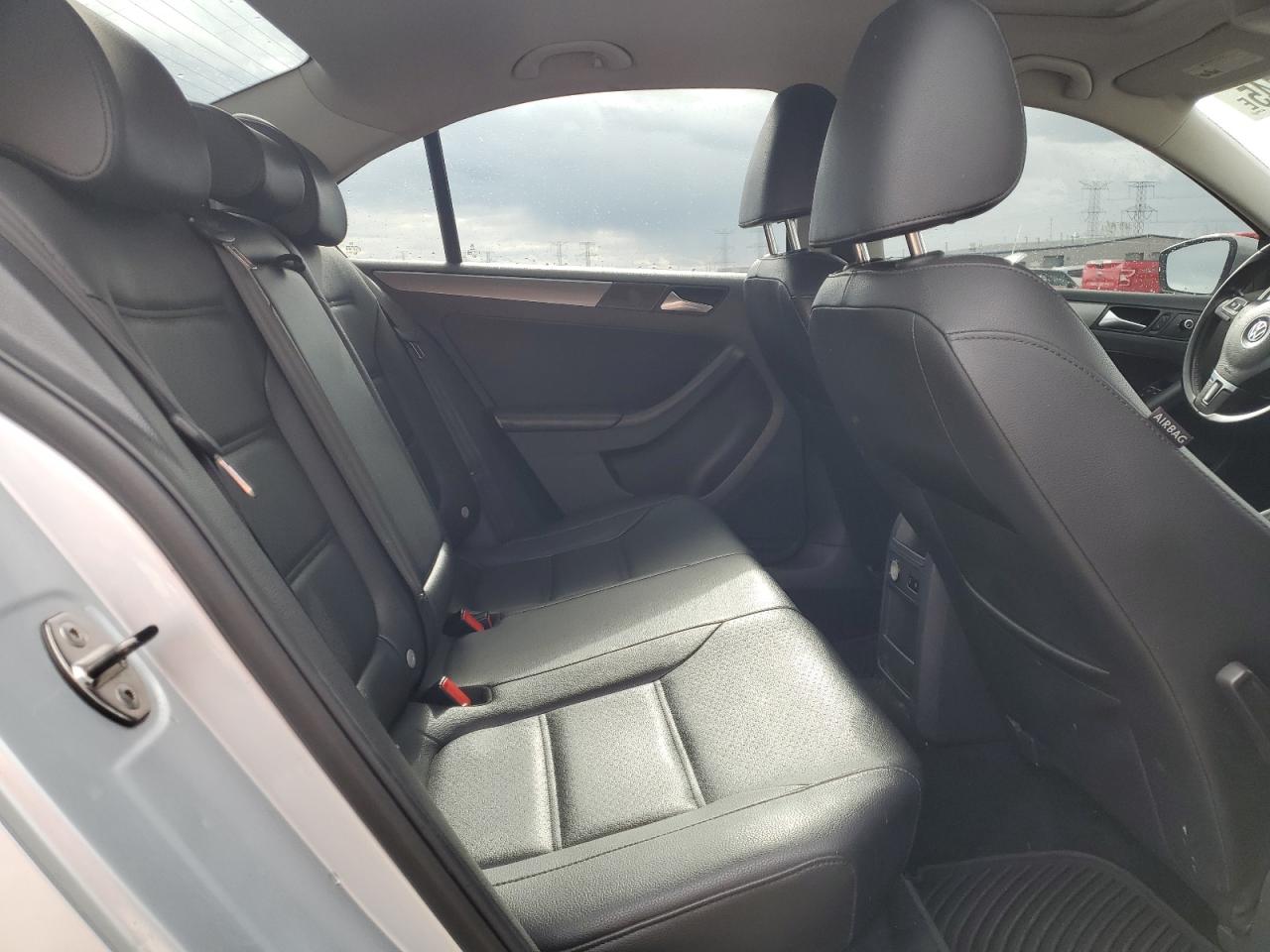 VOLKSWAGEN JETTA TDI