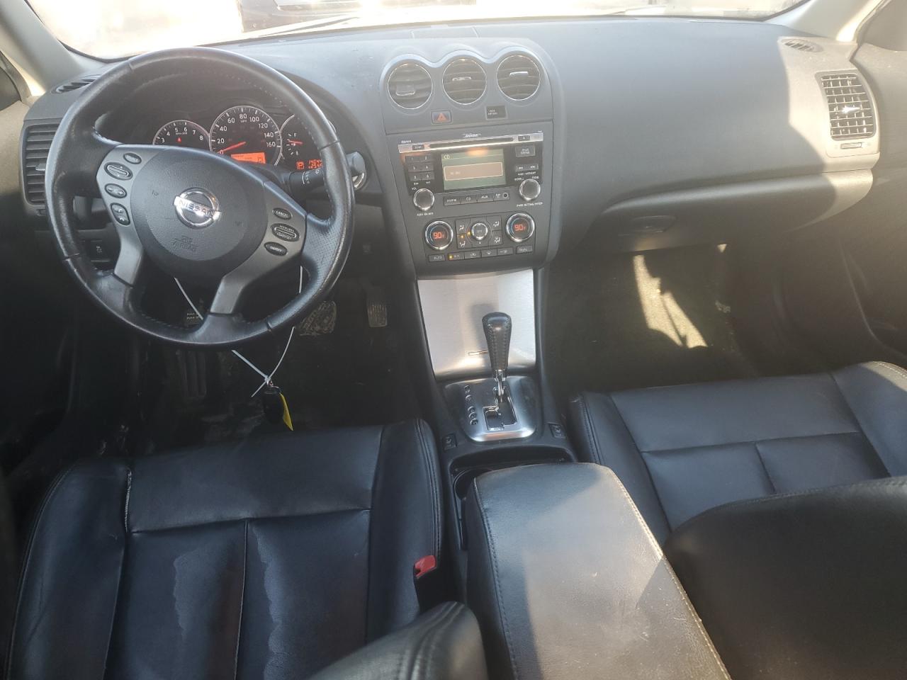 NISSAN ALTIMA BASE