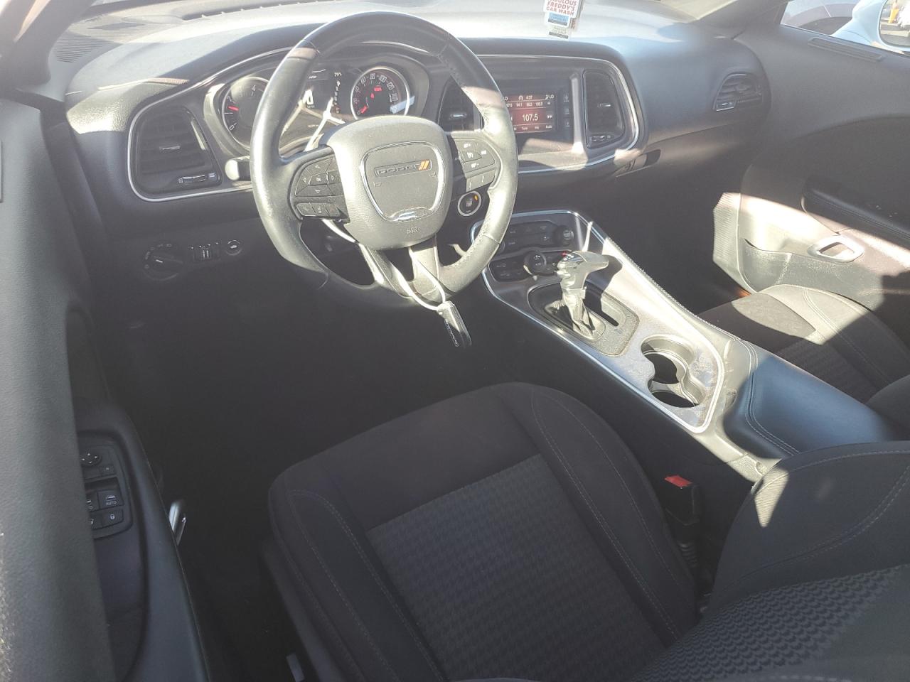 DODGE CHALLENGER SXT