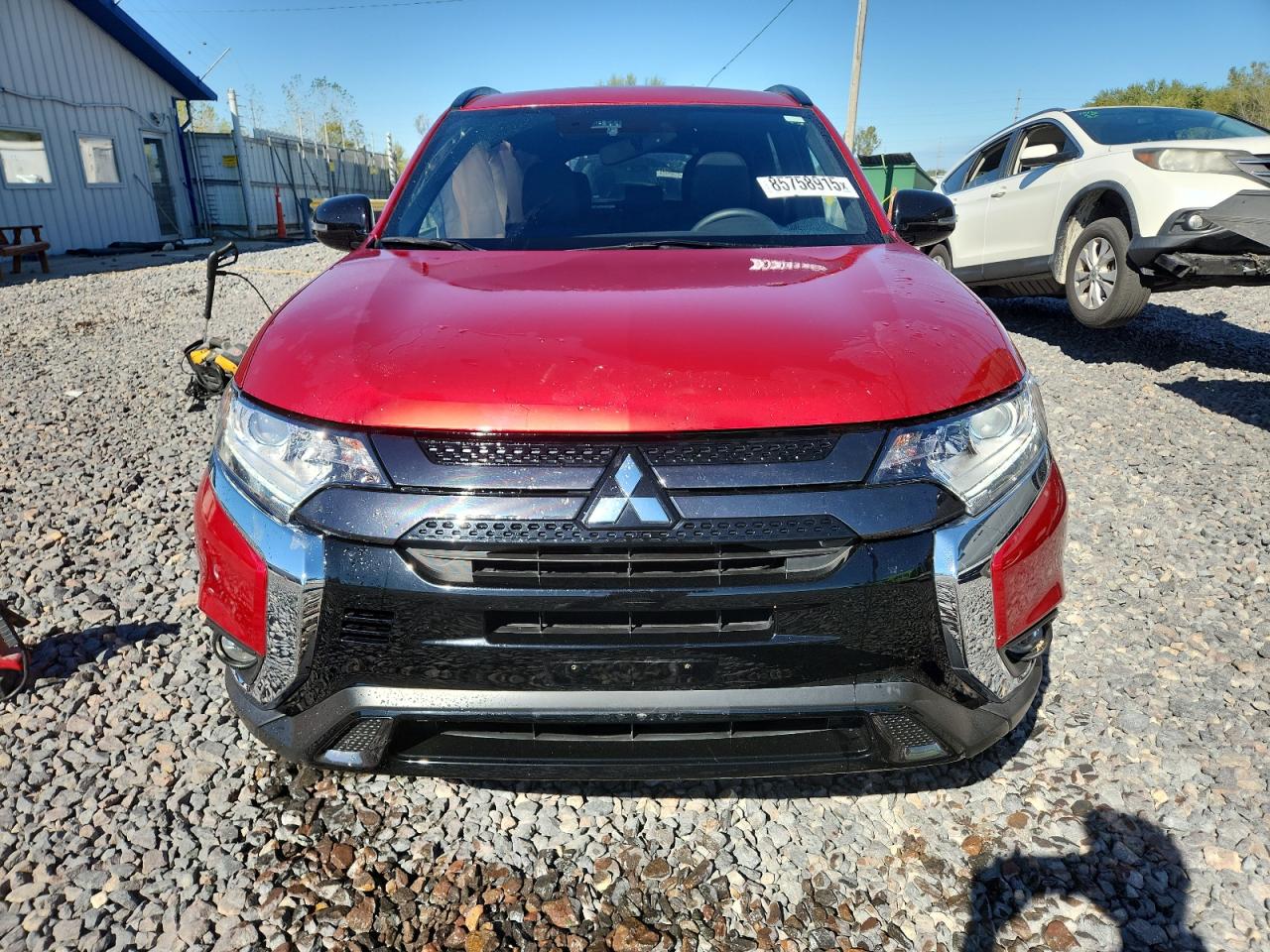 MITSUBISHI OUTLANDER SE