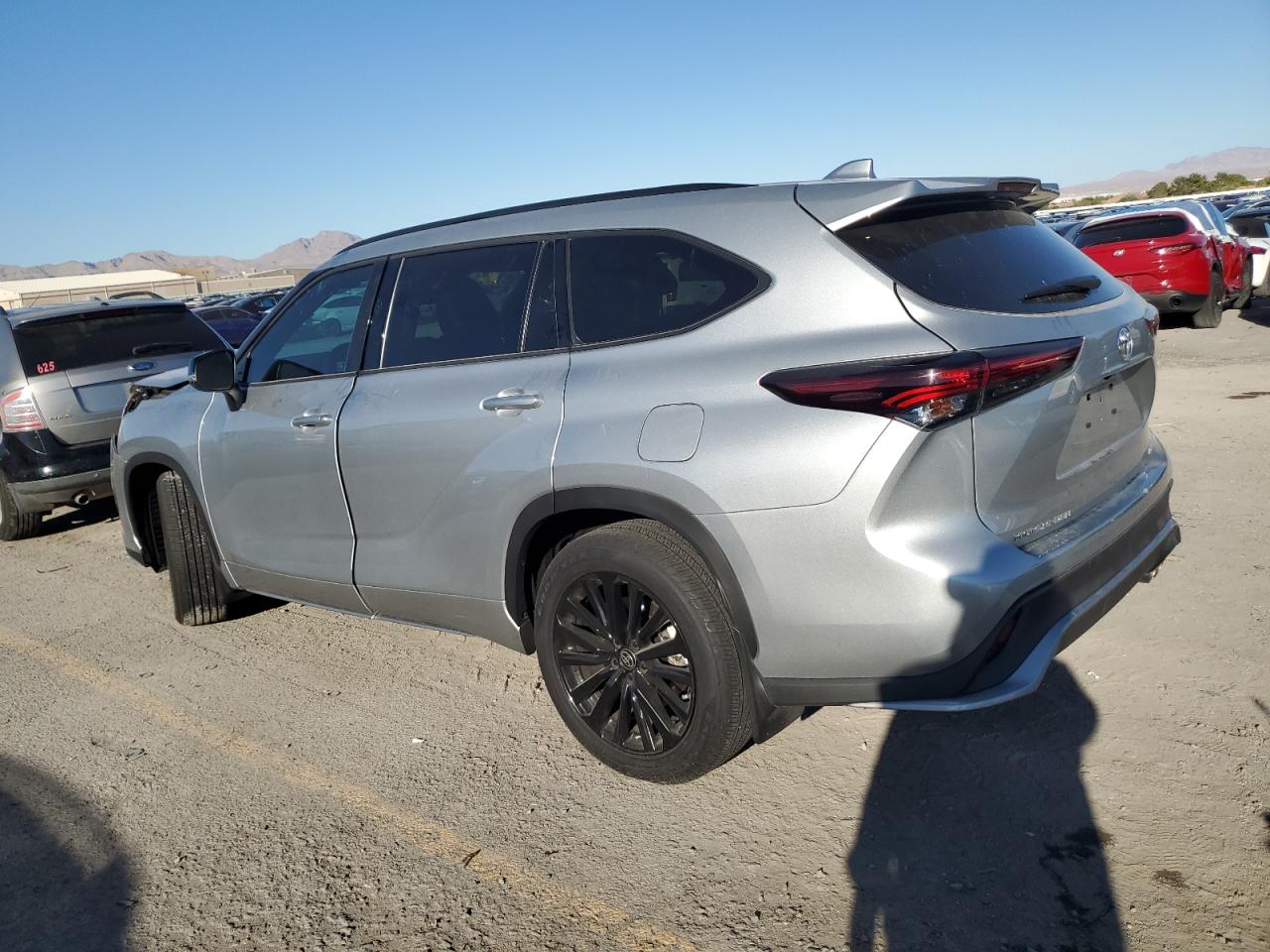 TOYOTA HIGHLANDER LE