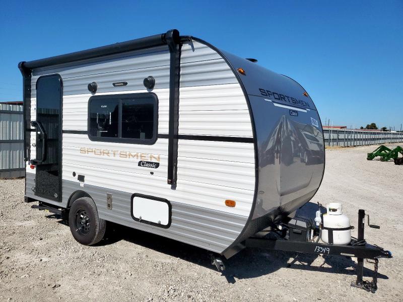 Global Auto Auctions: 2025 K-Z SPORTSMAN