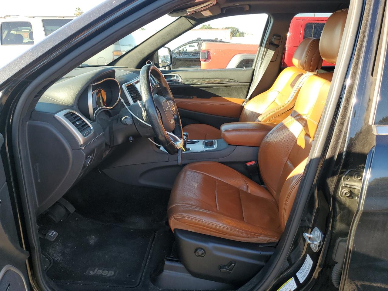 JEEP GRAND CHEROKEE SRT-8