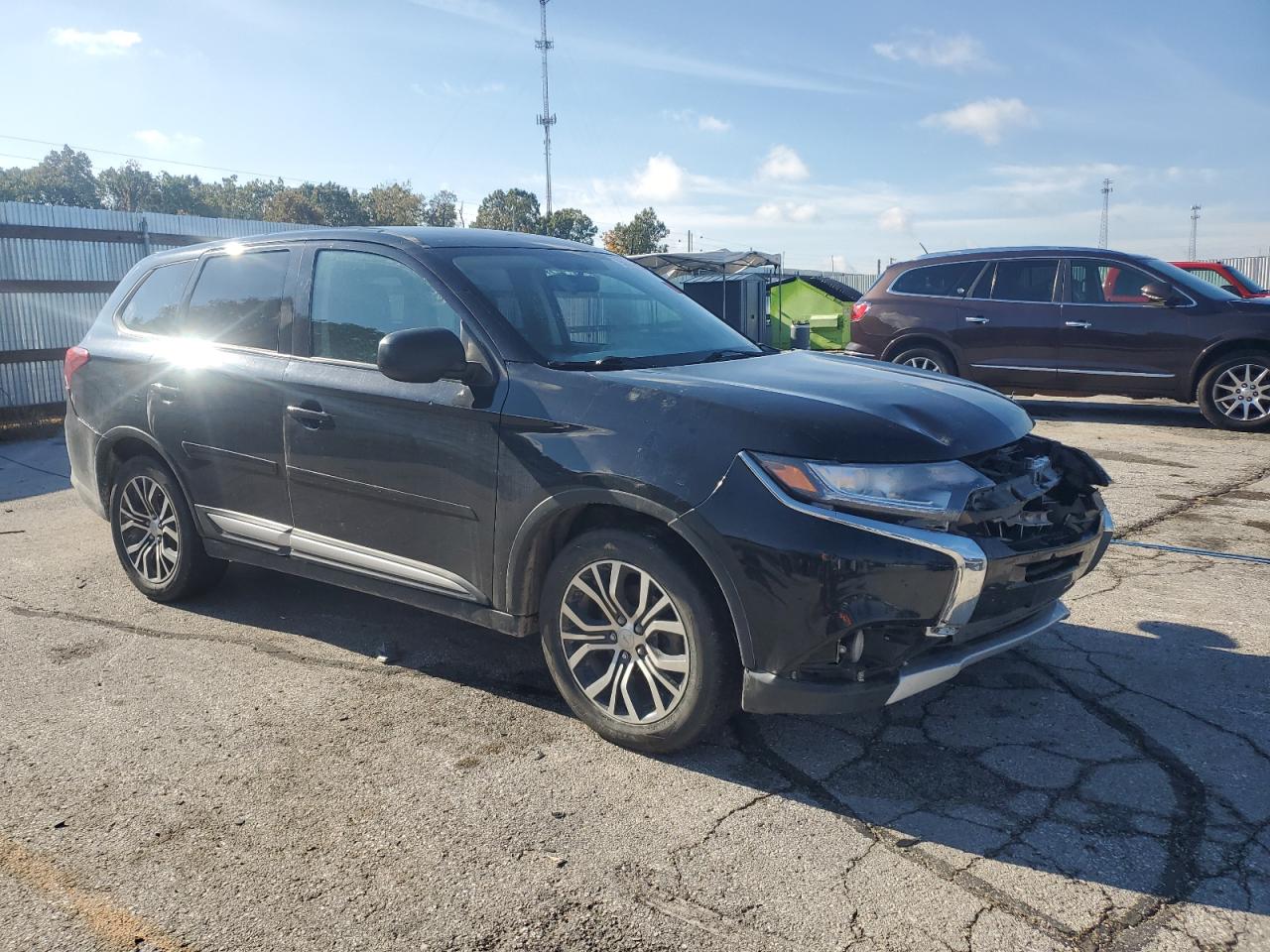 MITSUBISHI OUTLANDER ES