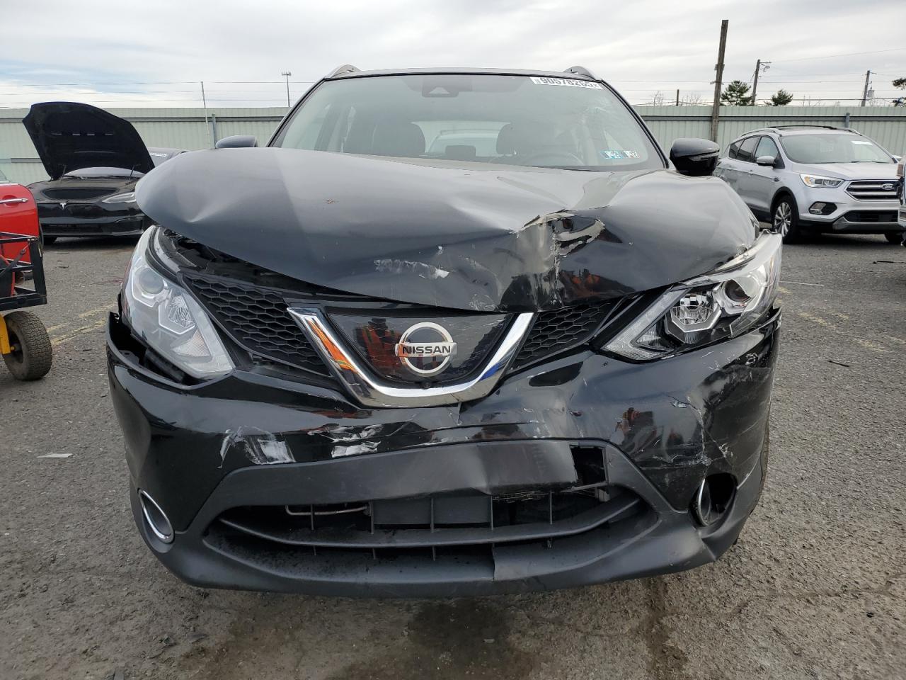 NISSAN ROGUE SPORT S