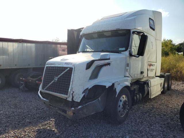 2017 VOLVO VNL #3285721660