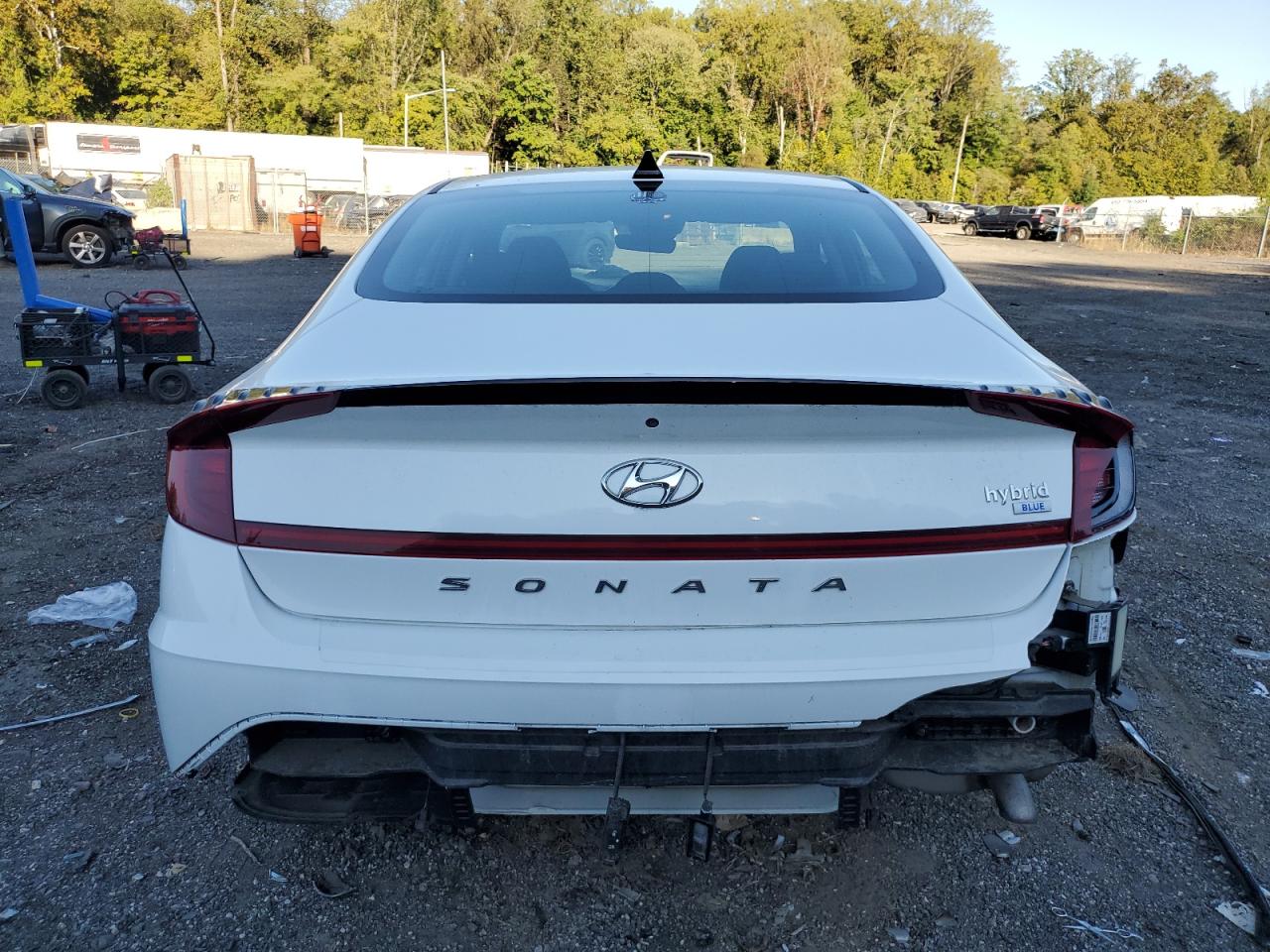 HYUNDAI SONATA HYBRID