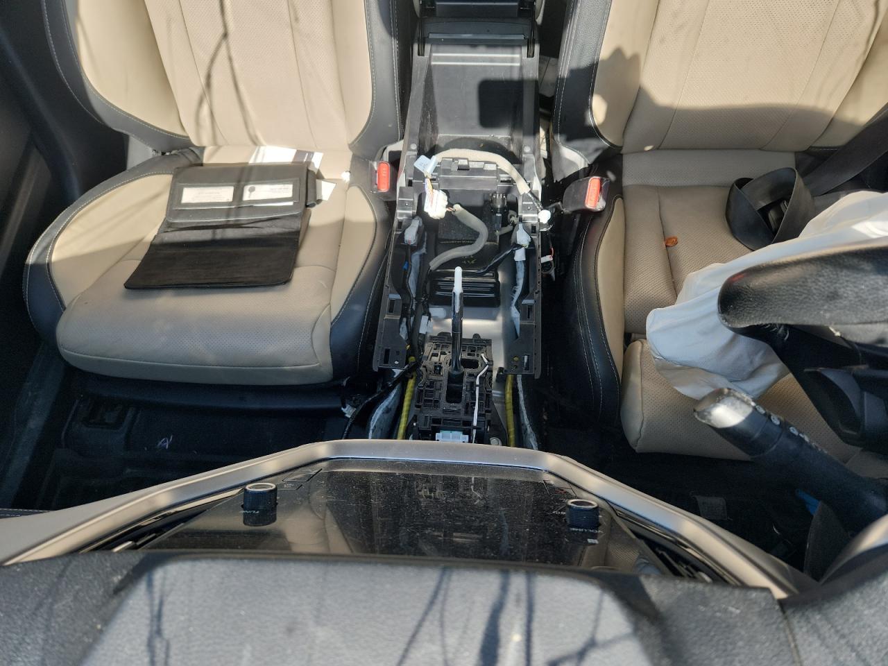 SUBARU OUTBACK LIMITED