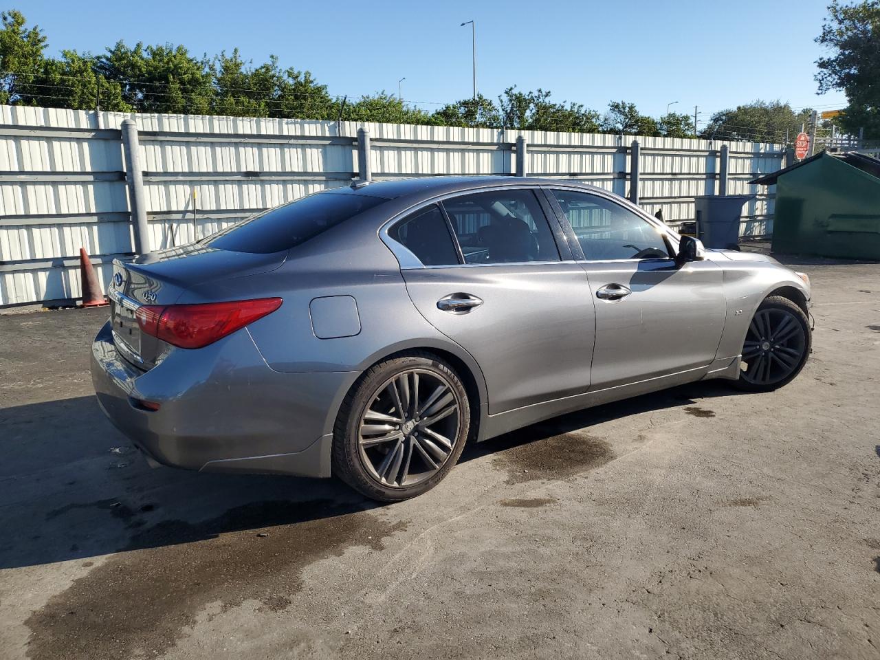 INFINITI Q50 BASE