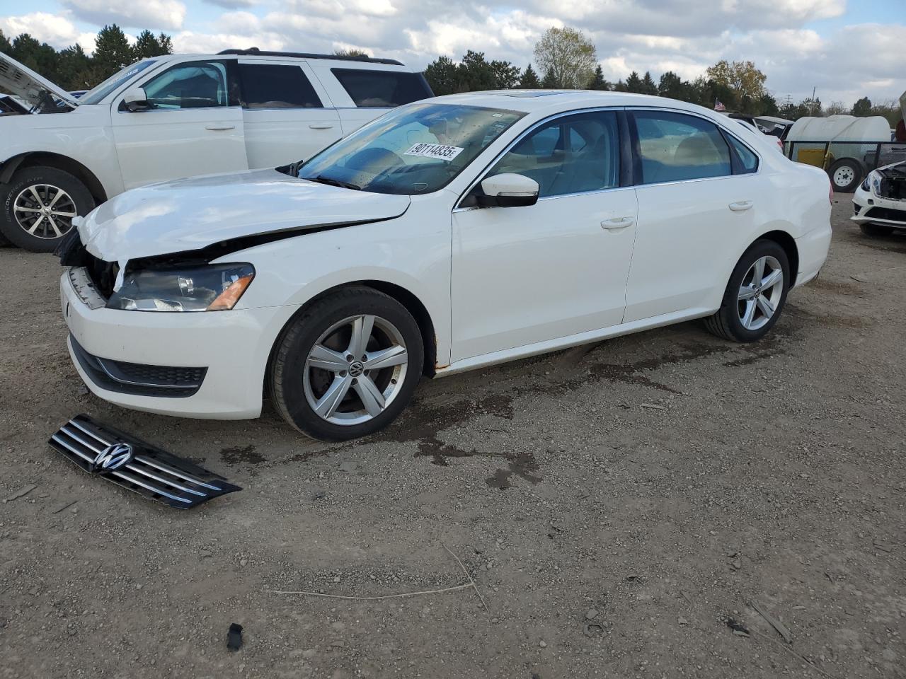 VOLKSWAGEN PASSAT SE