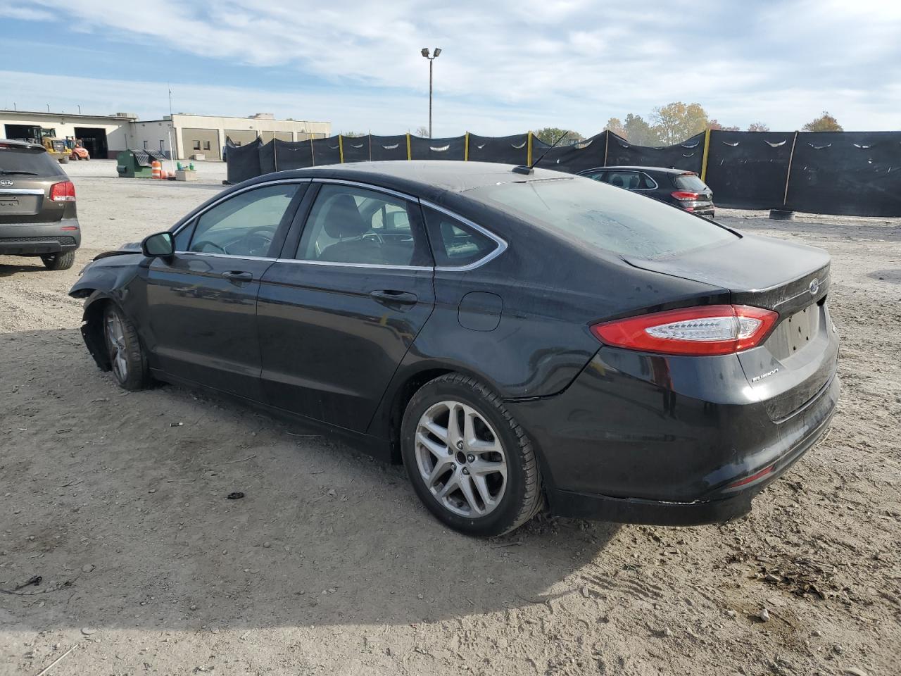 FORD FUSION SE
