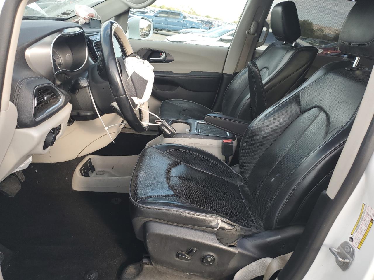 CHRYSLER PACIFICA HYBRID LIMITED