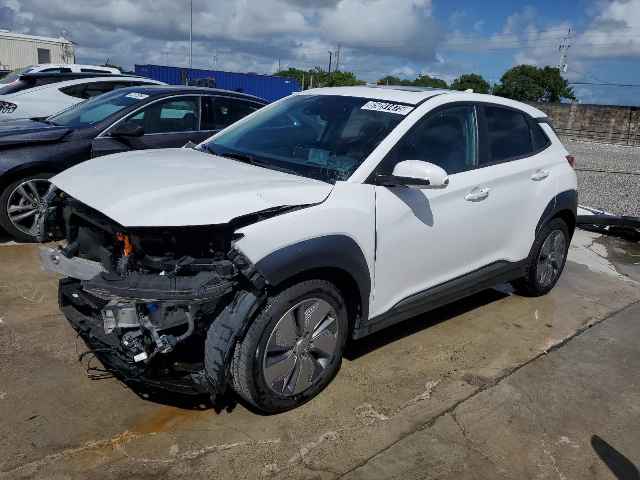  Salvage Hyundai KONA
