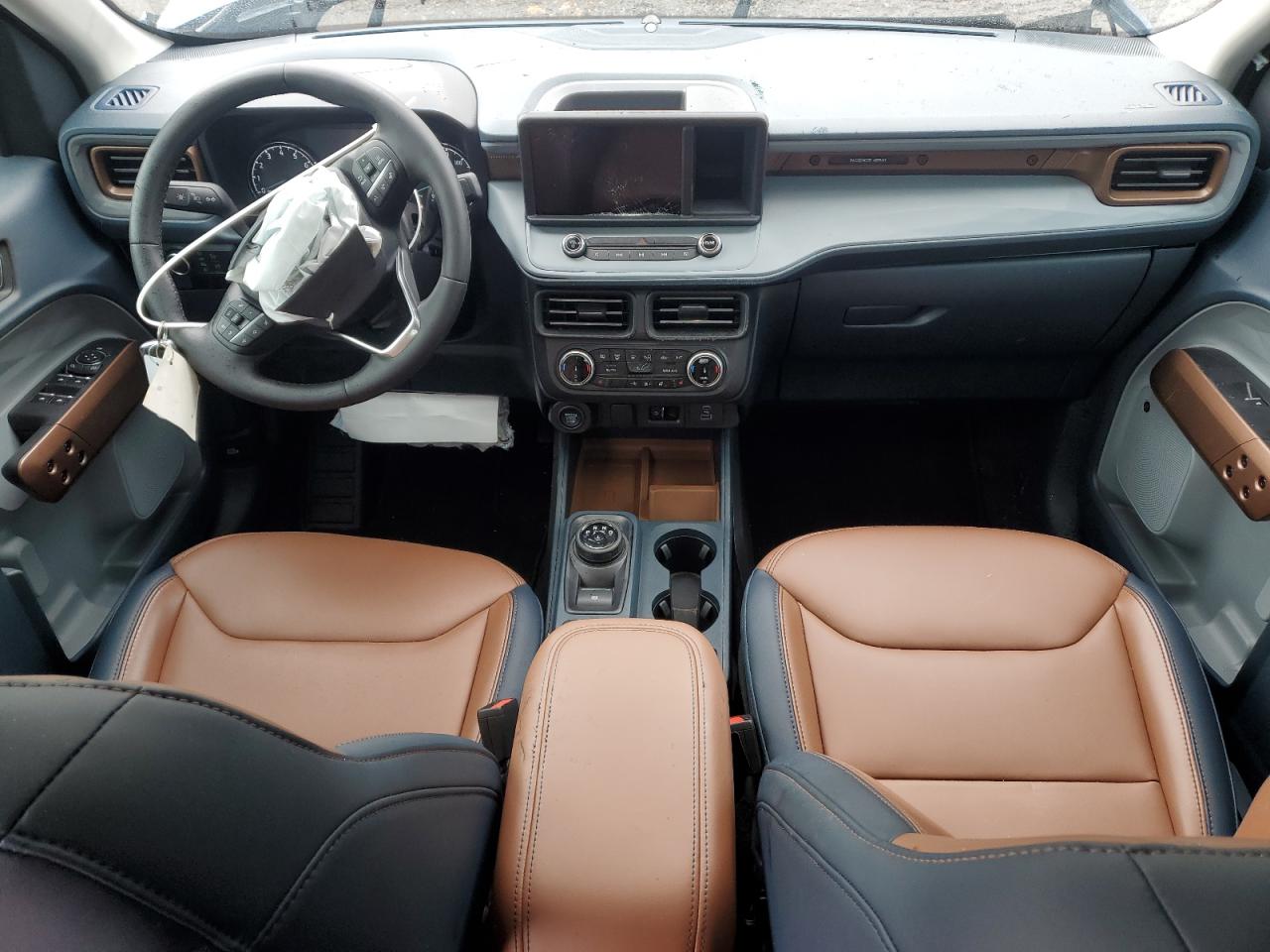 FORD MAVERICK LARIAT