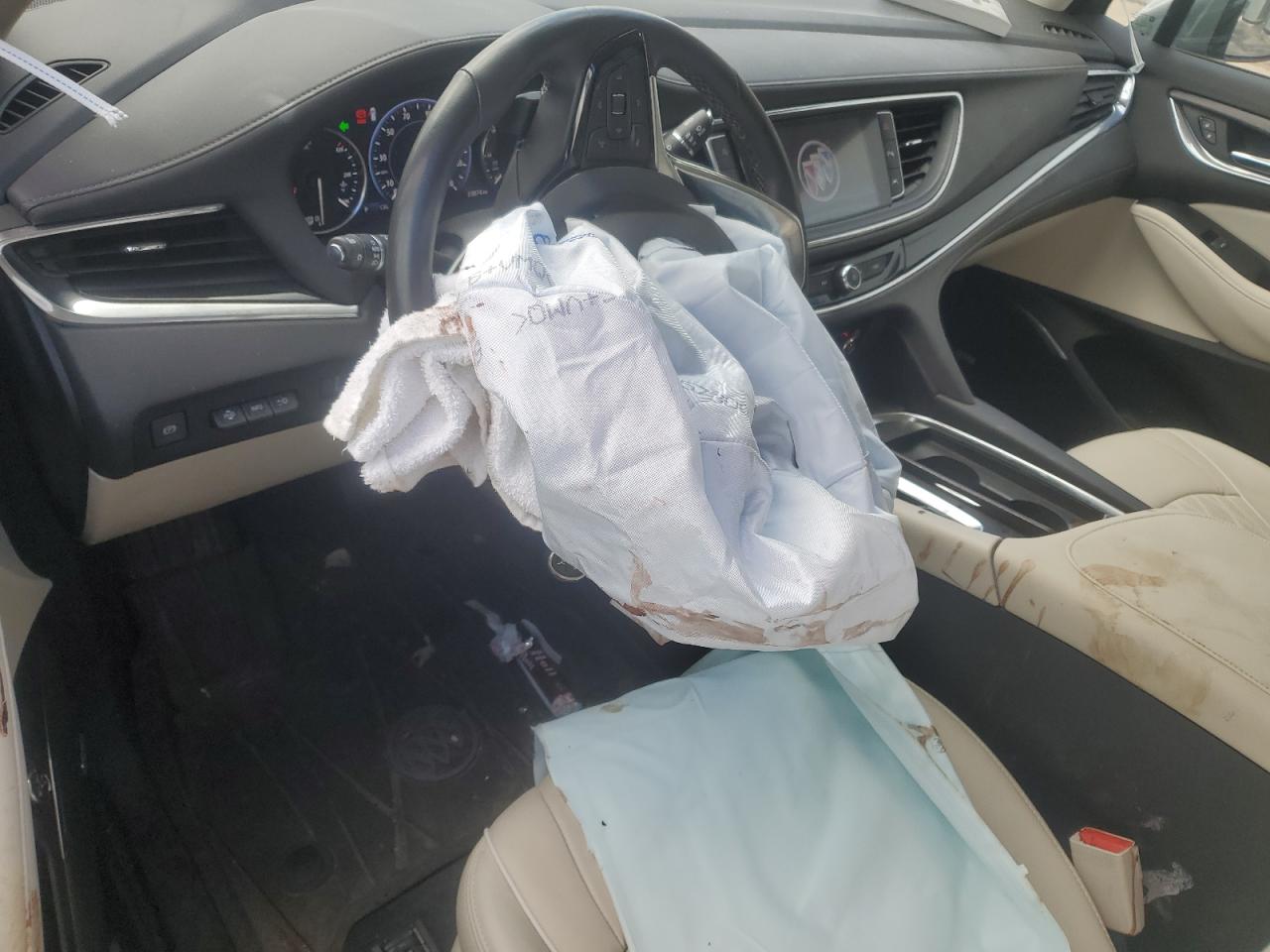 BUICK ENCLAVE AVENIR