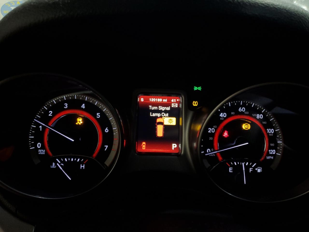 DODGE JOURNEY CROSSROAD