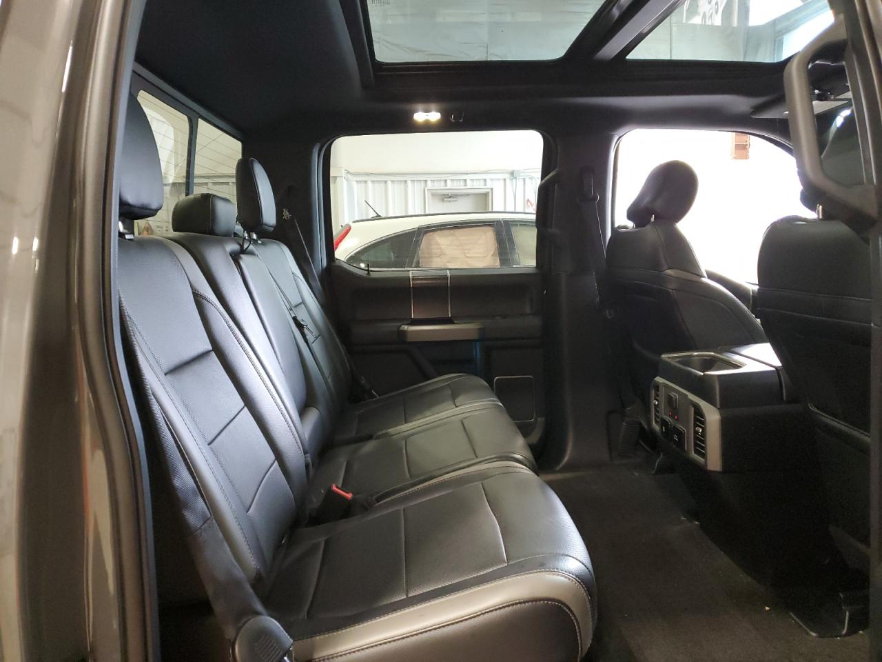 Lot #3310435306 2018 FORD F150 RAPTO