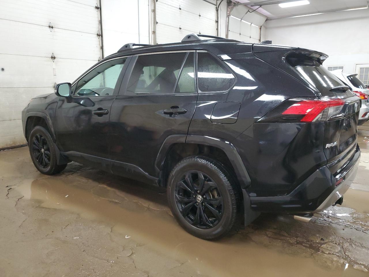TOYOTA RAV4 SE