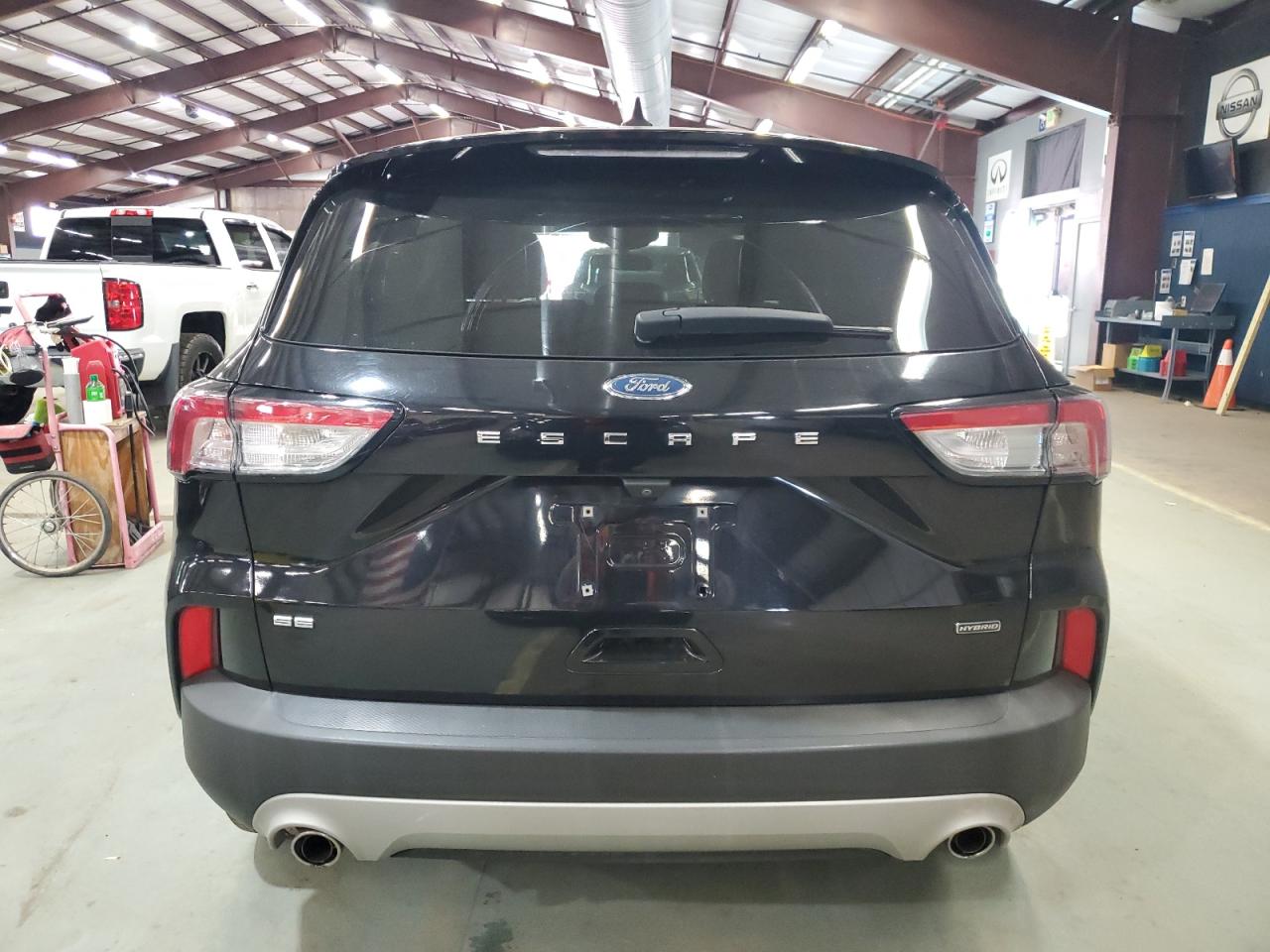 FORD ESCAPE SE SPORT
