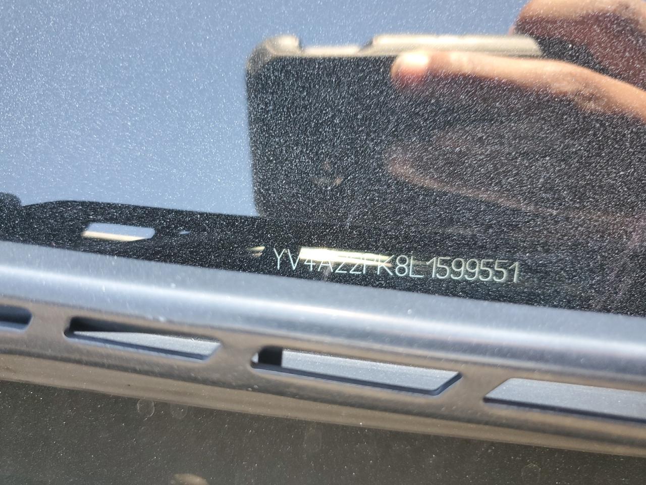 VOLVO XC90 T6 MOMENTUM