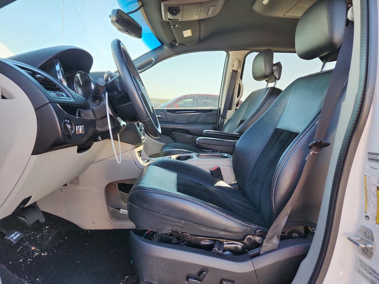 DODGE GRAND CARAVAN SXT