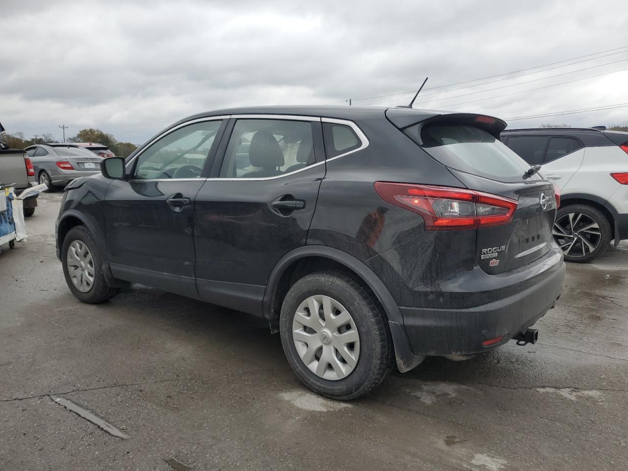 NISSAN ROGUE SPORT S