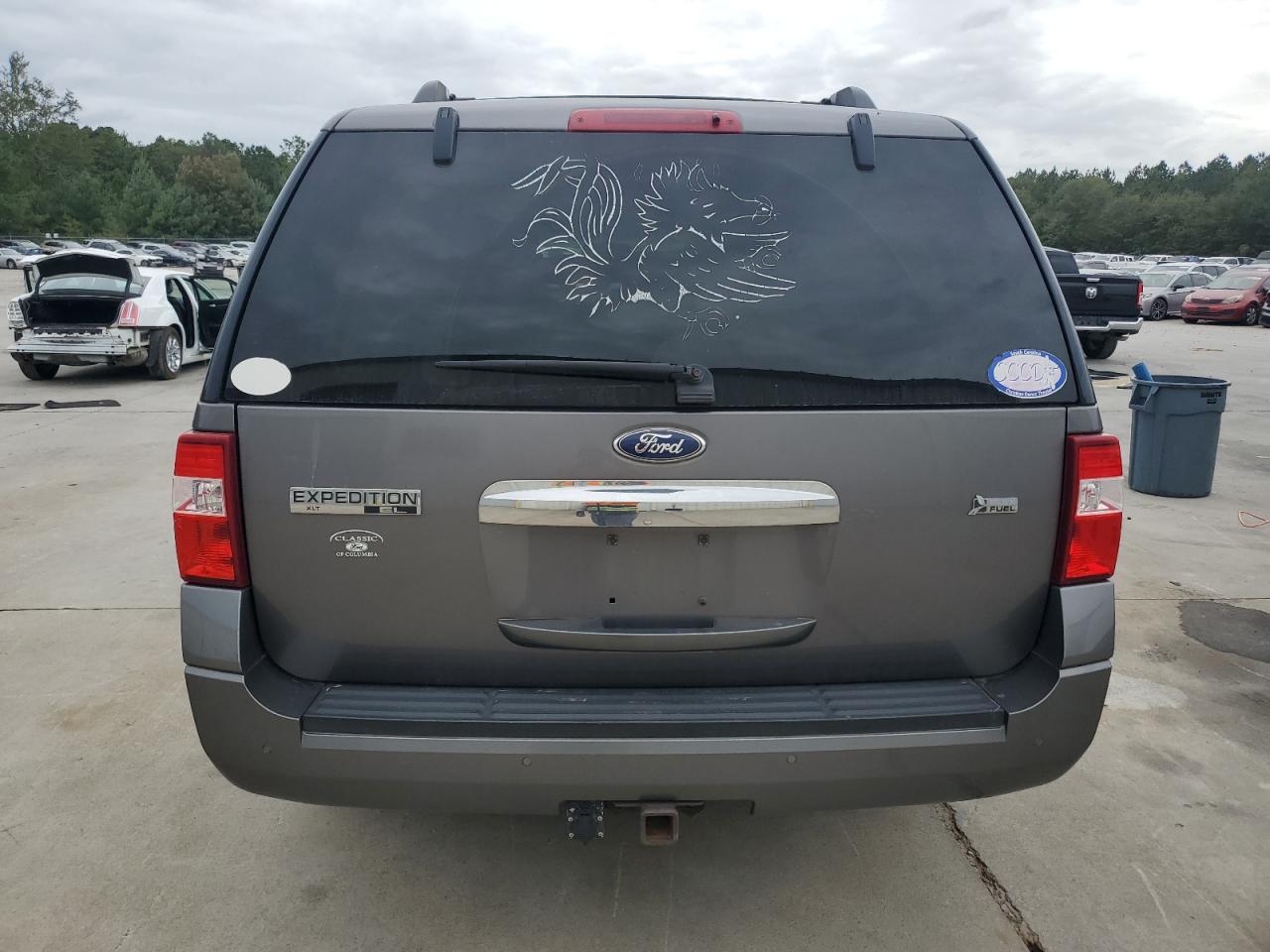 FORD EXPEDITION EL XLT