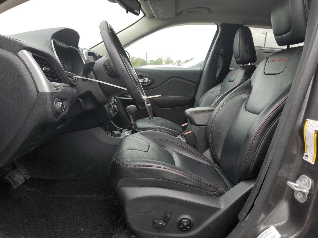 JEEP CHEROKEE TRAILHAWK