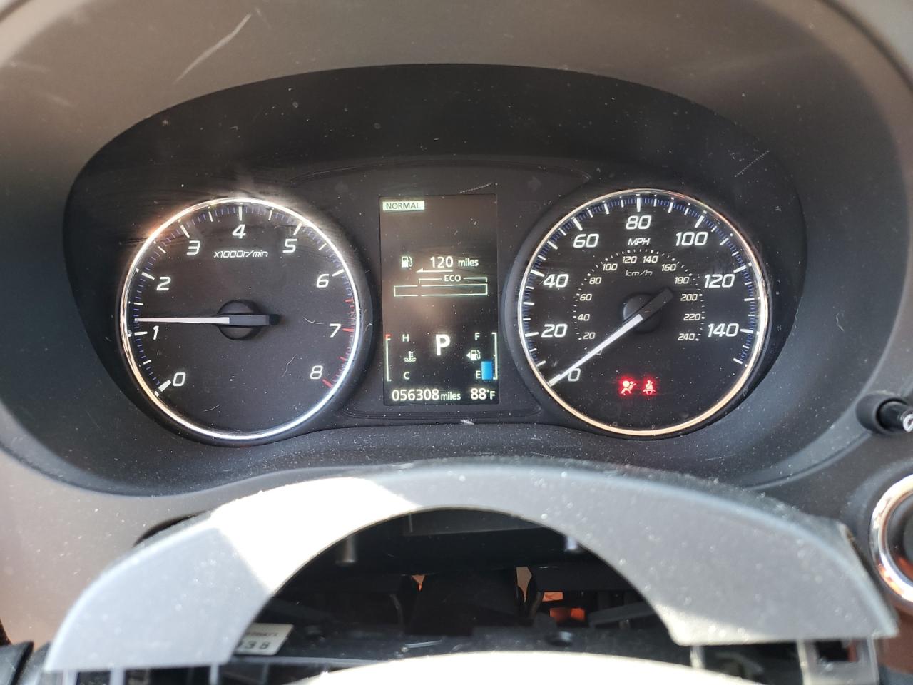 MITSUBISHI OUTLANDER SE