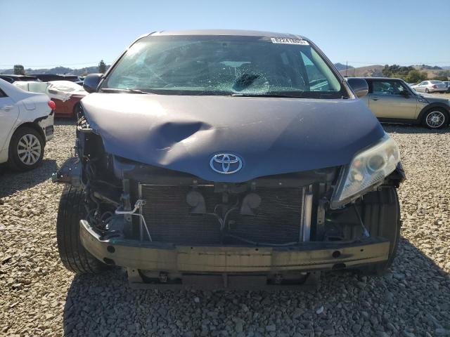 2011 TOYOTA SIENNA LE - 5TDKK3DC1BS173695