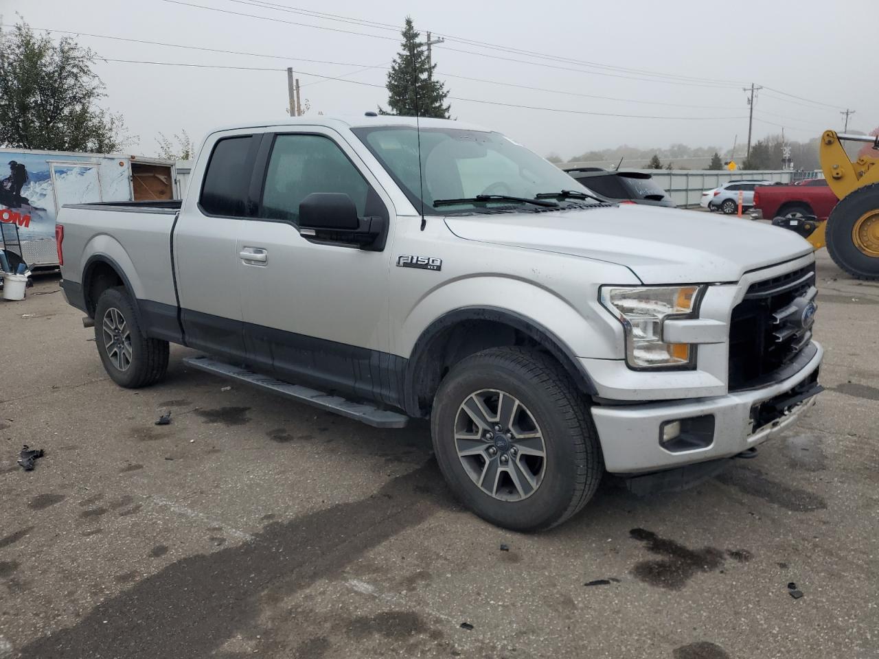 FORD F-150 SUPER CAB