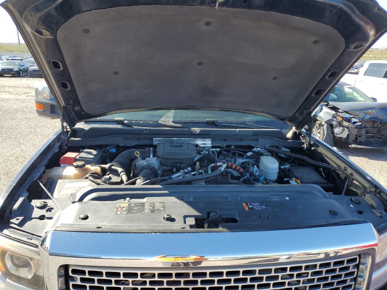 GMC SIERRA 2500HD K2500 DENALI