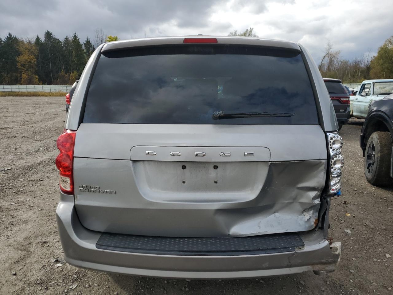 DODGE GRAND CARAVAN SE