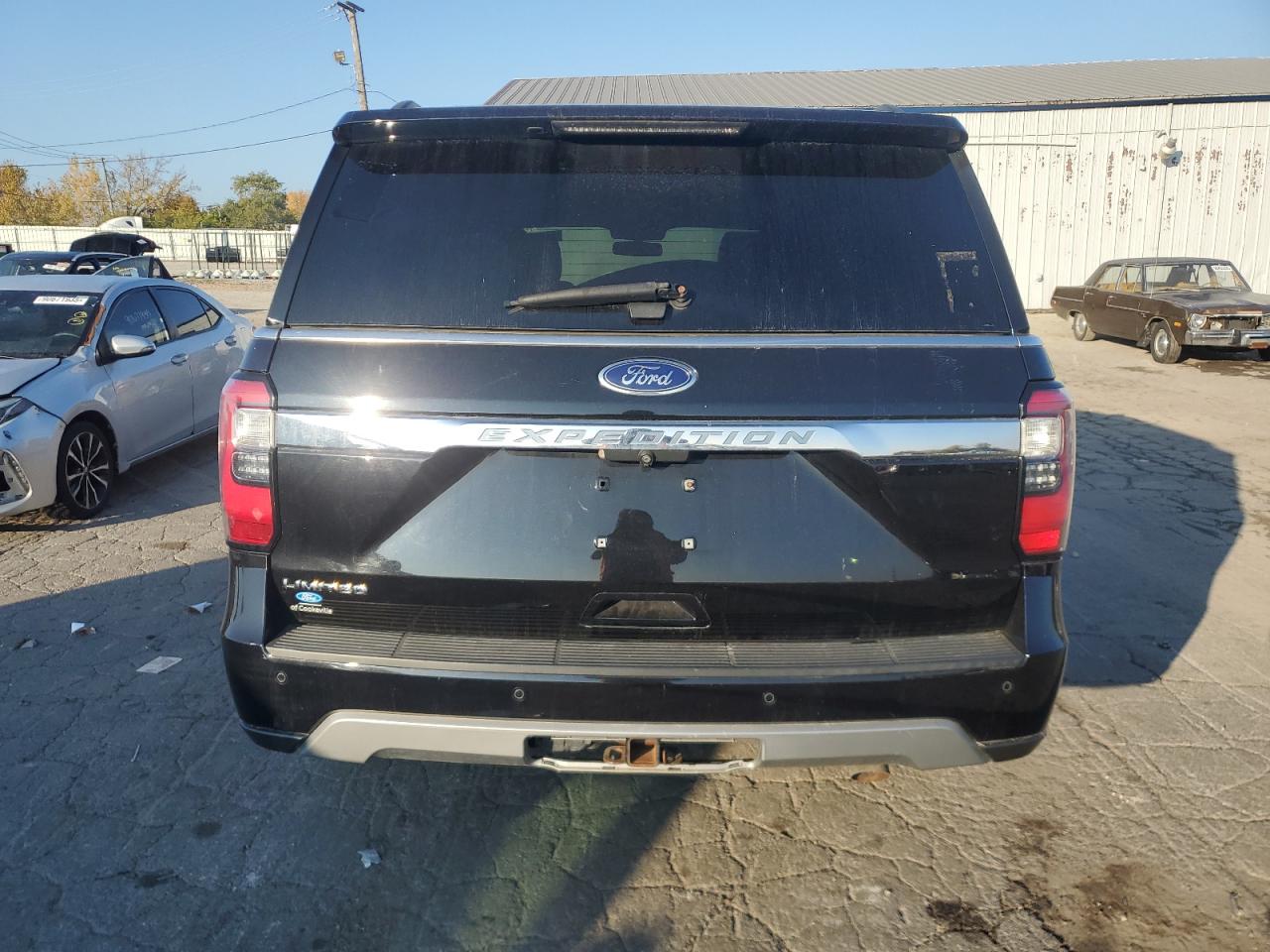 FORD EXPEDITION LIMITED