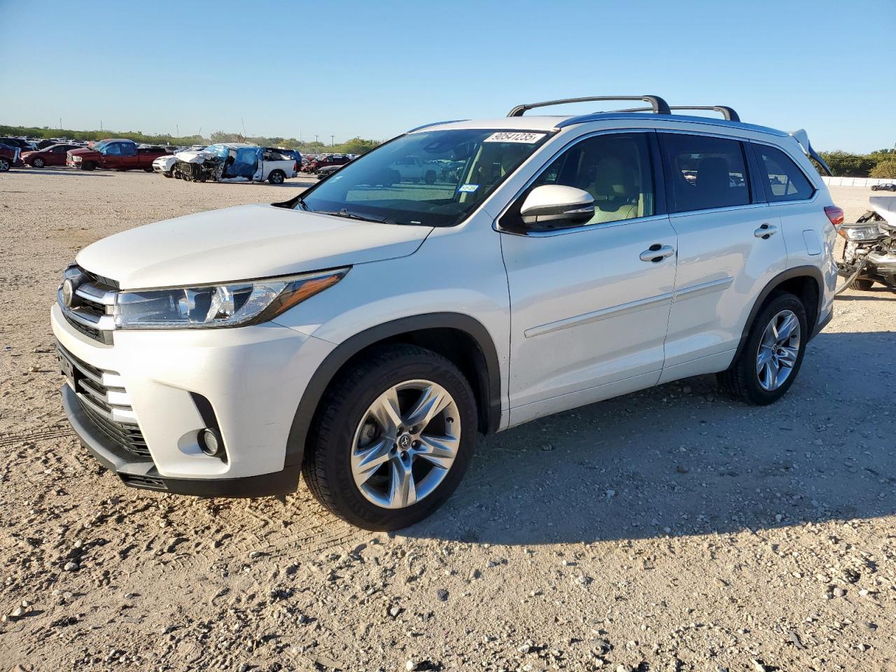 TOYOTA HIGHLANDER LIMITED
