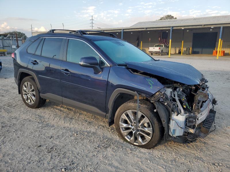 2021 TOYOTA RAV4 XLE P #3291549957