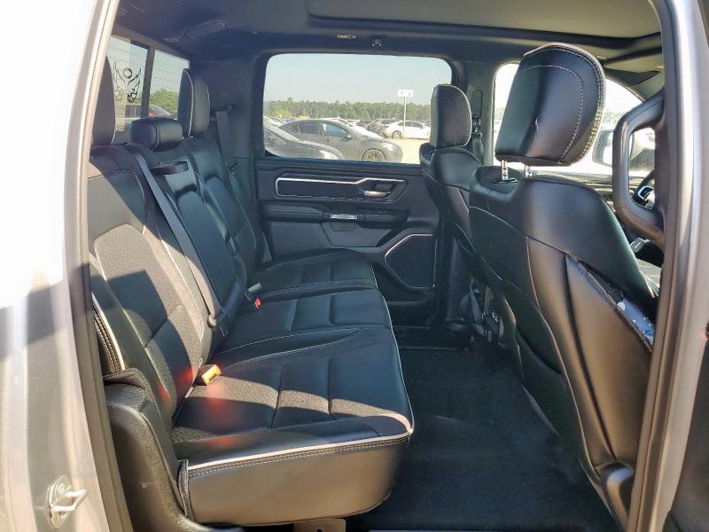 2025 RAM 1500 LARAM 1C6SRFJP3SN574859