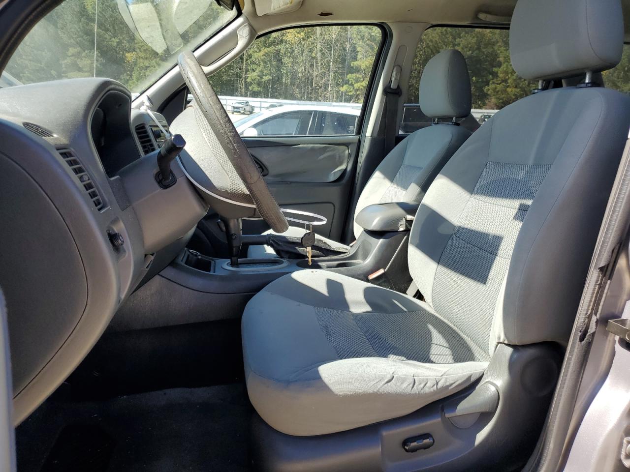 Lot #3302733000 2007 FORD ESCAPE XLT