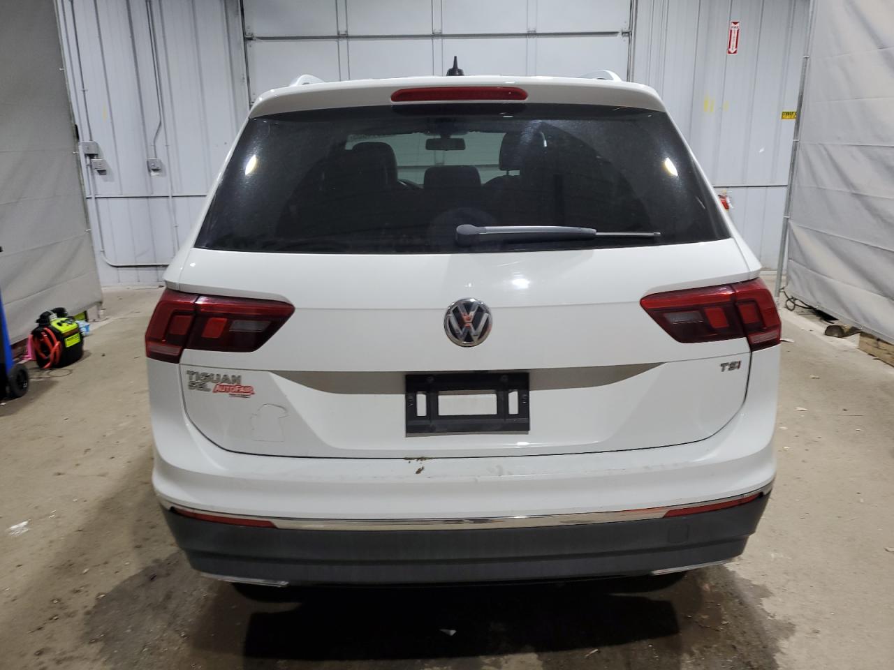 VOLKSWAGEN TIGUAN SE